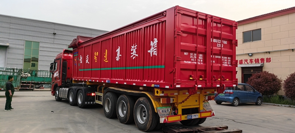 集装箱半挂车厂家